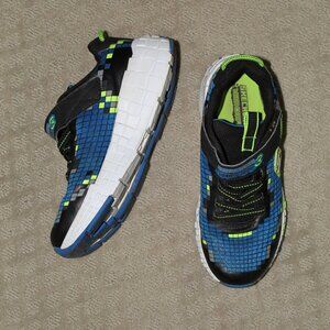 Skechers Boys 5Y Minecraft Sneakers Pixelblocks Lightweight Mega-Craft
